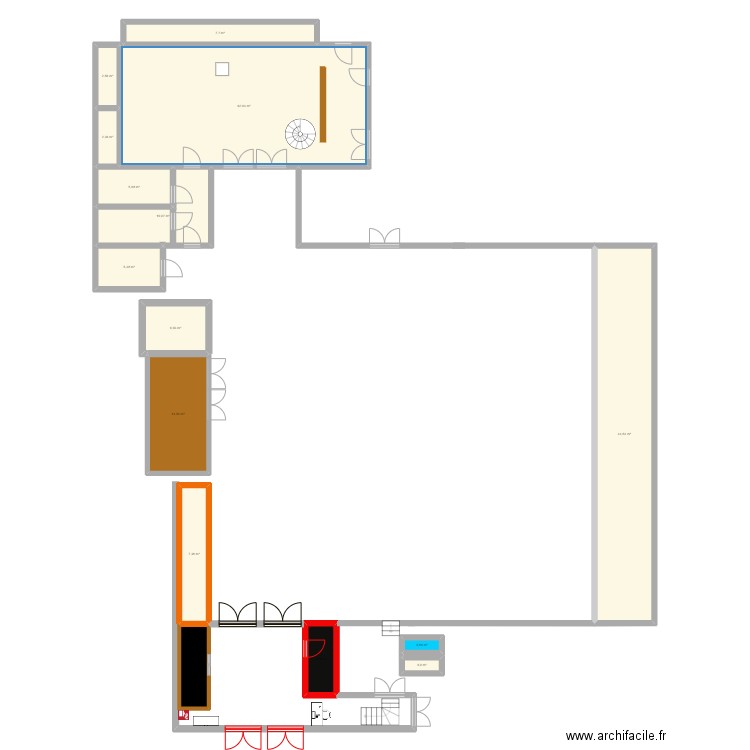 JOST. Plan de 15 pièces et 180 m2