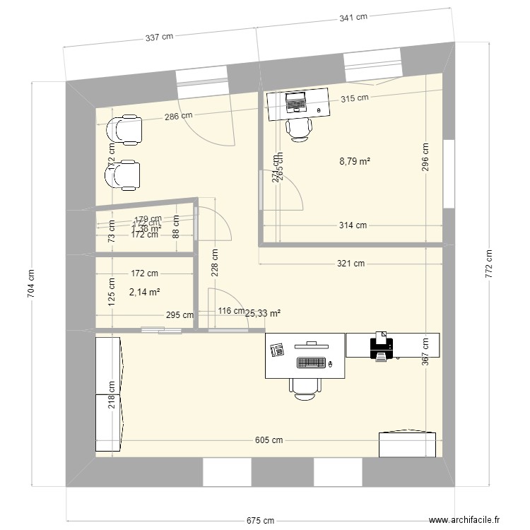 LA POSTE  rdc version nouvelle. Plan de 4 pièces et 38 m2