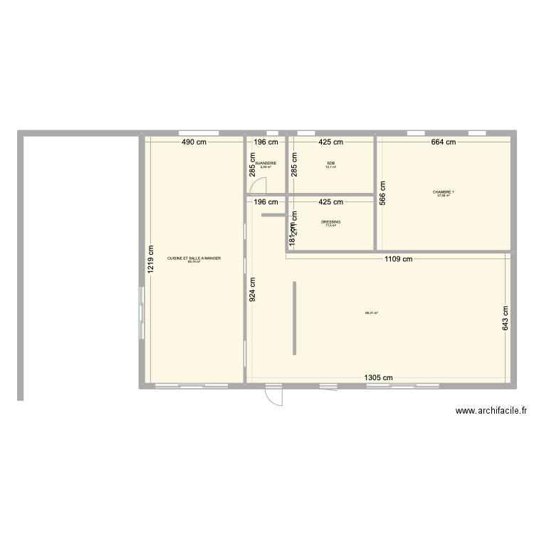 PLAN MAISON. Plan de 6 pièces et 216 m2