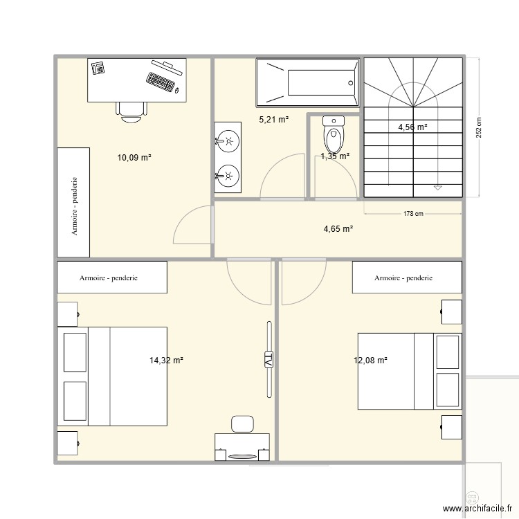 flavie/nico lot 3. Plan de 10 pièces et 126 m2