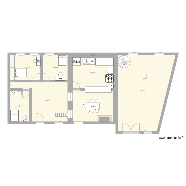 Plan maison St Privat. Plan de 9 pièces et 124 m2