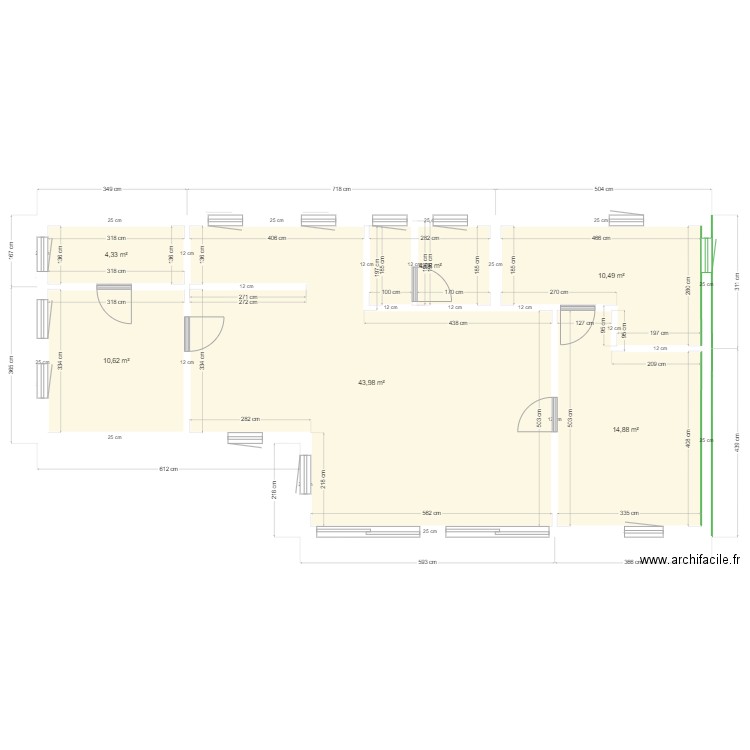 La roure. Plan de 14 pièces et 177 m2