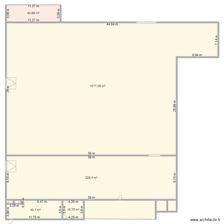 Entrepôt central. Plan de 10 pièces et 1571 m2