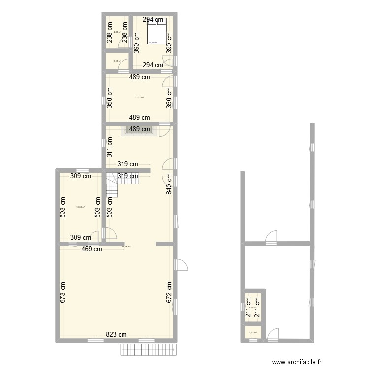 maison du haut. Plan de 8 pièces et 150 m2