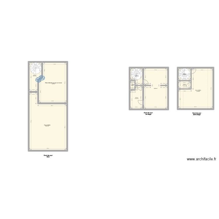 Fond de cour. Plan de 0 pièce et 0 m2