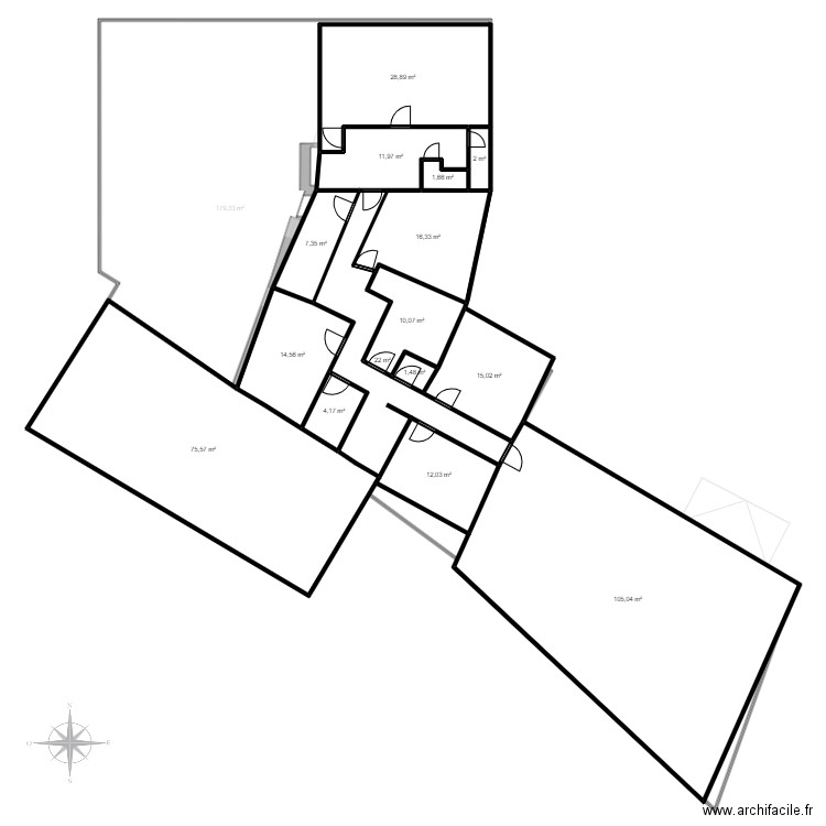 HESLON. Plan de 34 pièces et 790 m2