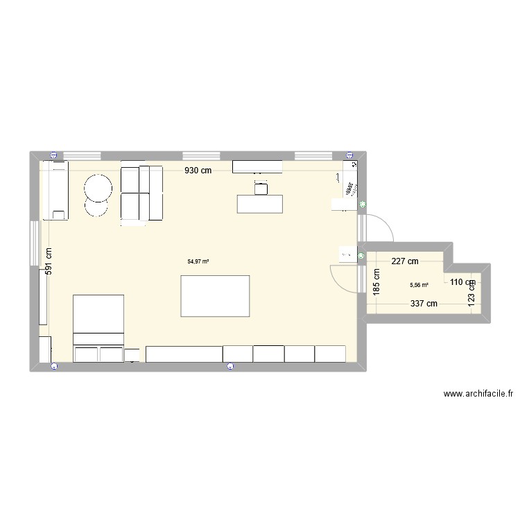 grenier. Plan de 2 pièces et 61 m2