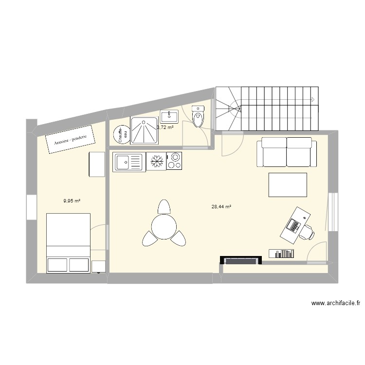 the first 2eme étage aménagé chambre derrière. Plan de 3 pièces et 42 m2