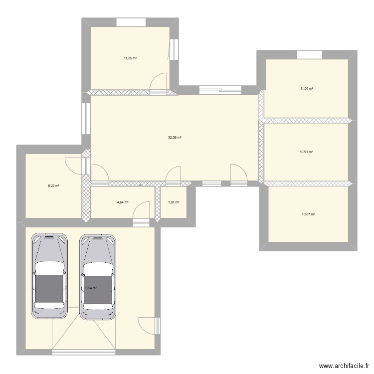 Bréal sous Montfort. Plan de 9 pièces et 126 m2