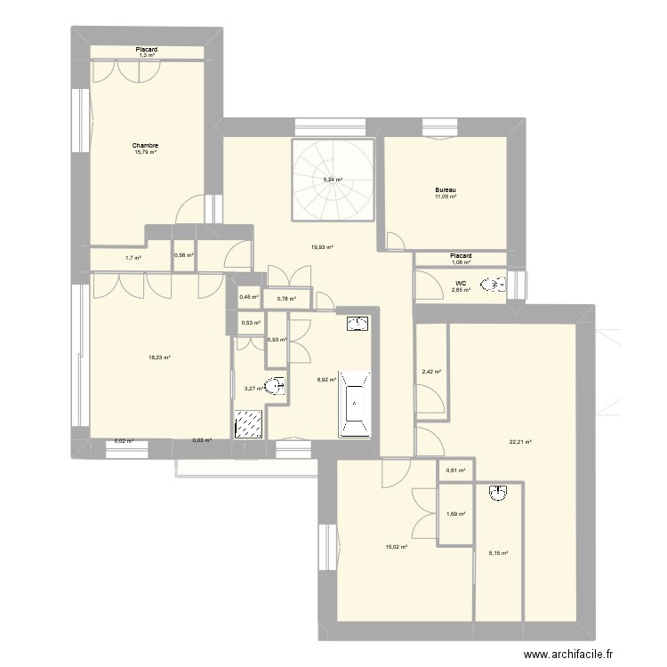 Aire vieille. Plan de 31 pièces et 288 m2