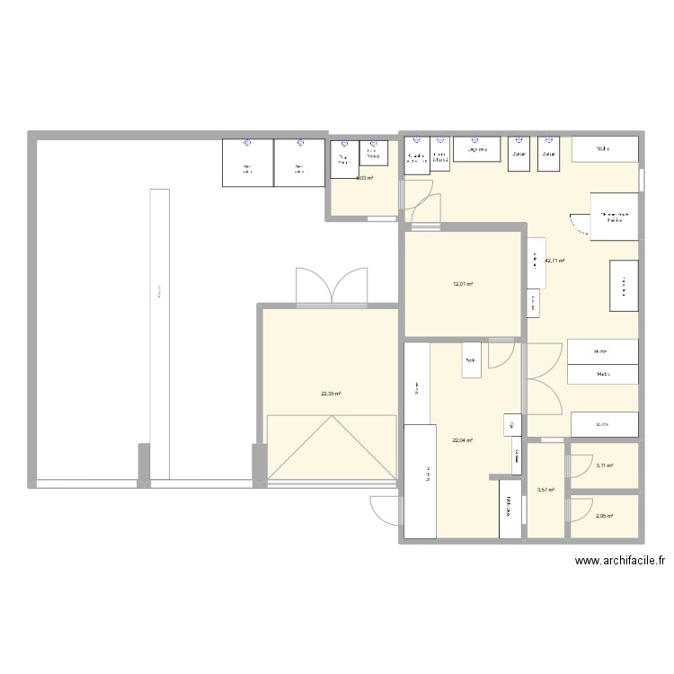 Plan Local Stockage. Plan de 8 pièces et 114 m2