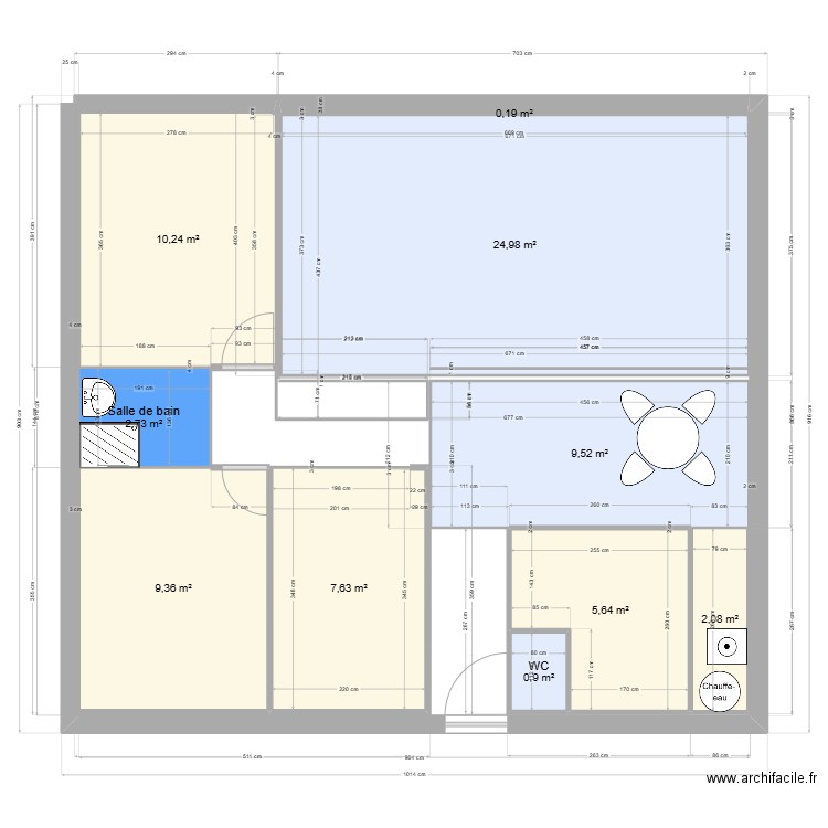 Penchard. Plan de 10 pièces et 73 m2