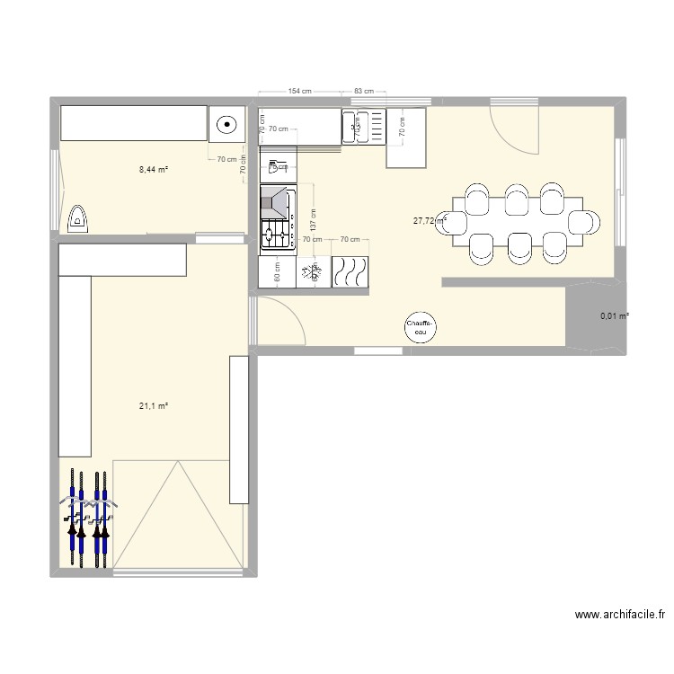 Cuisine bas. Plan de 4 pièces et 57 m2