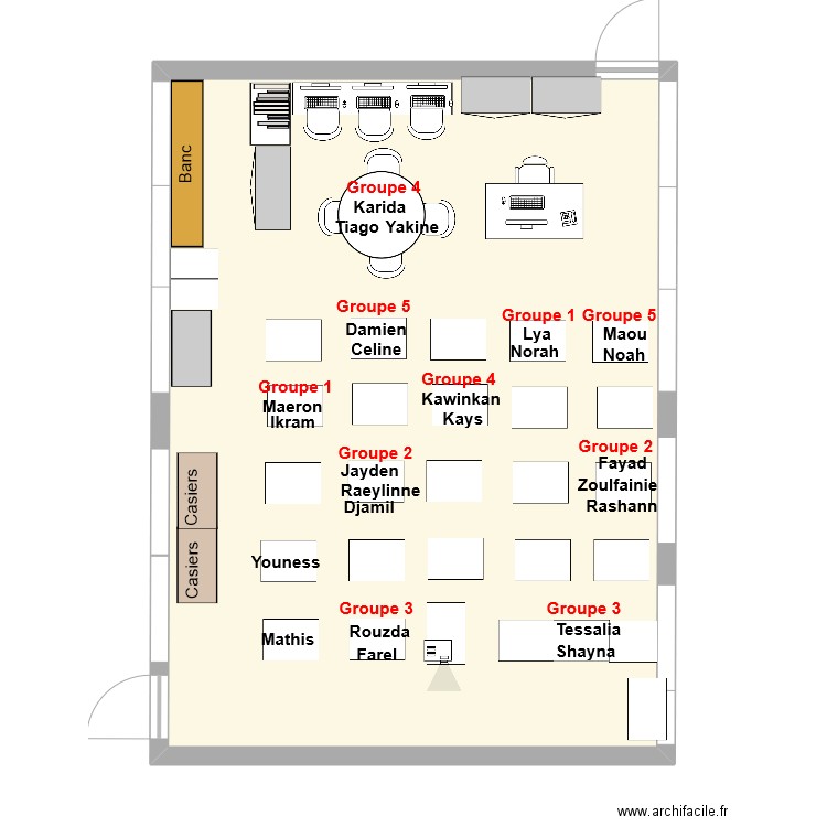 Classe P2 - Groupe de travail Présent. Plan de 1 pièce et 65 m2