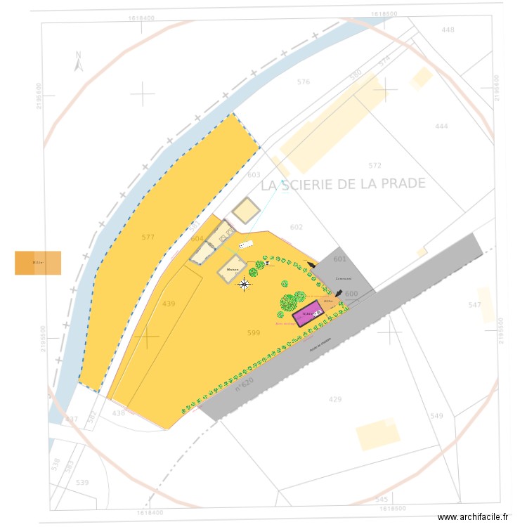 Plan de masse Atelier initial. Plan de 5 pièces et 317 m2