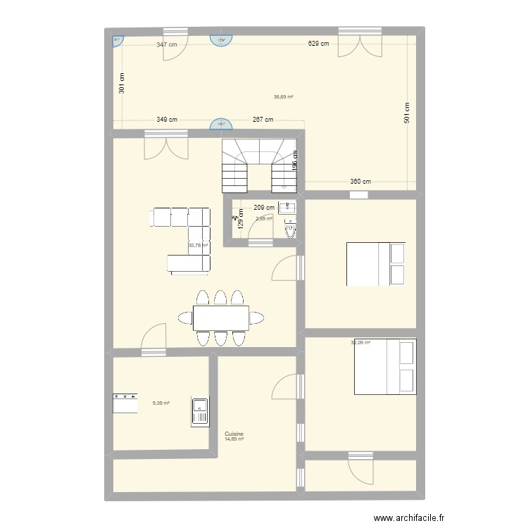 maison. Plan de 6 pièces et 132 m2