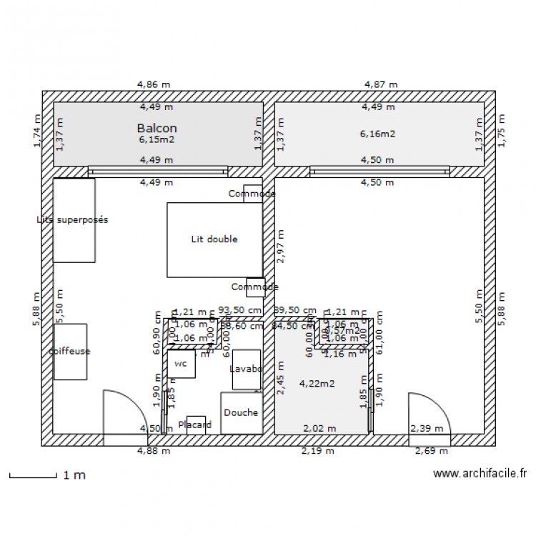 Chambre 4 personnes. Plan de 0 pièce et 0 m2