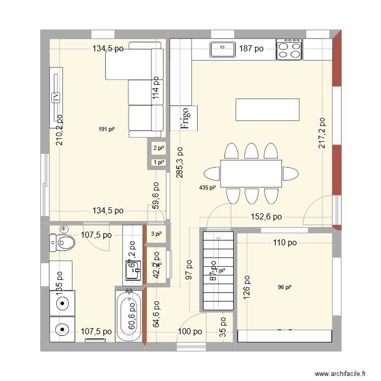 Plan rez-de-chaussée rénové. Plan de 8 pièces et 70 m2