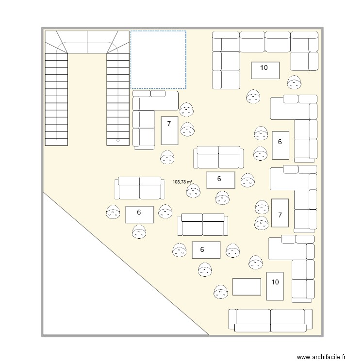 les 3 saints. Plan de 1 pièce et 109 m2