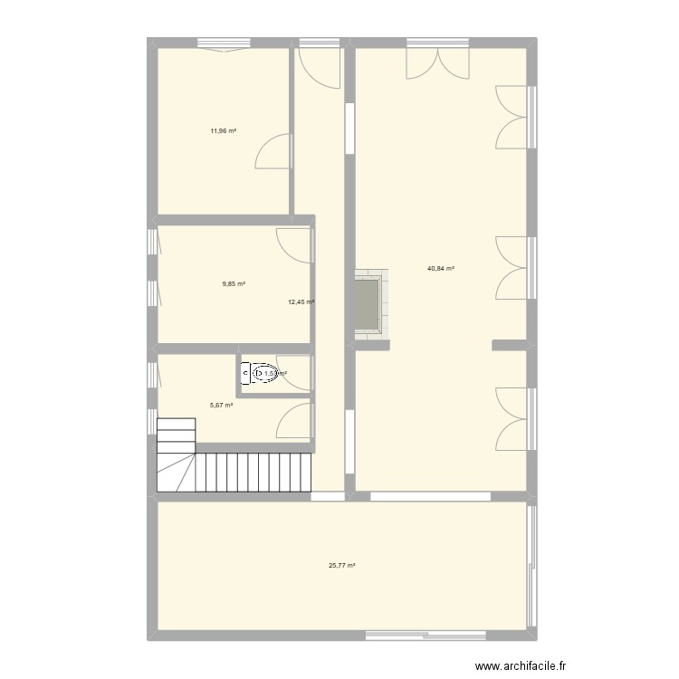 rdc V1. Plan de 7 pièces et 108 m2