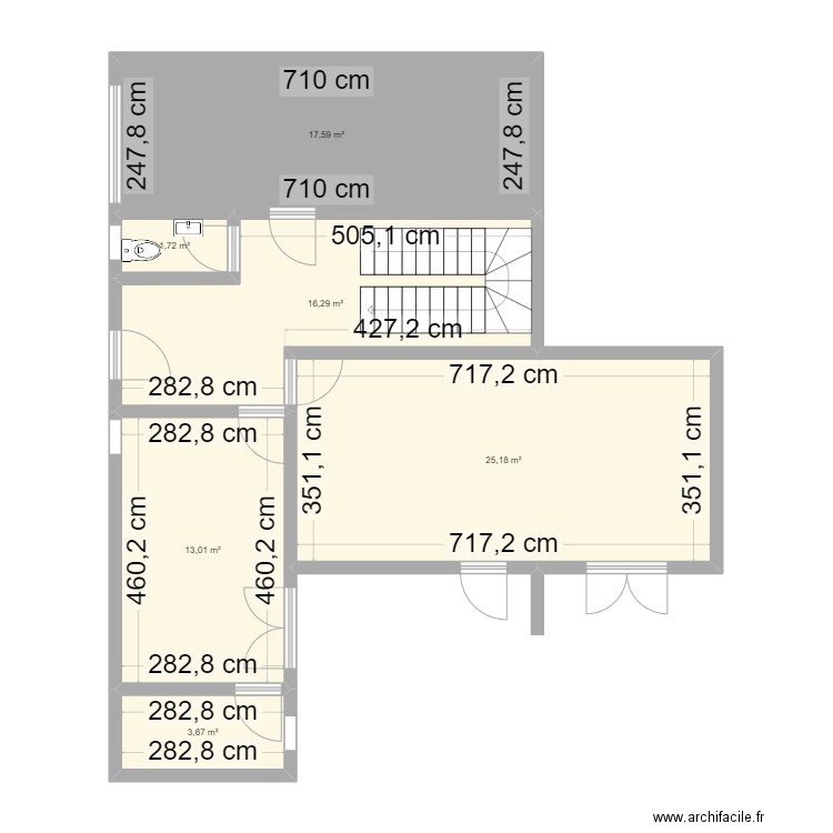 Planta baja sin jardin. Plan de 6 pièces et 77 m2