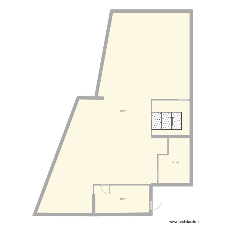 Ville. Plan de 4 pièces et 167 m2