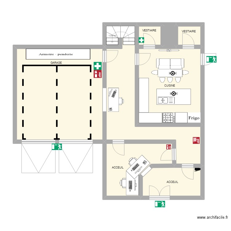 Caserne Paleto. Plan de 9 pièces et 102 m2