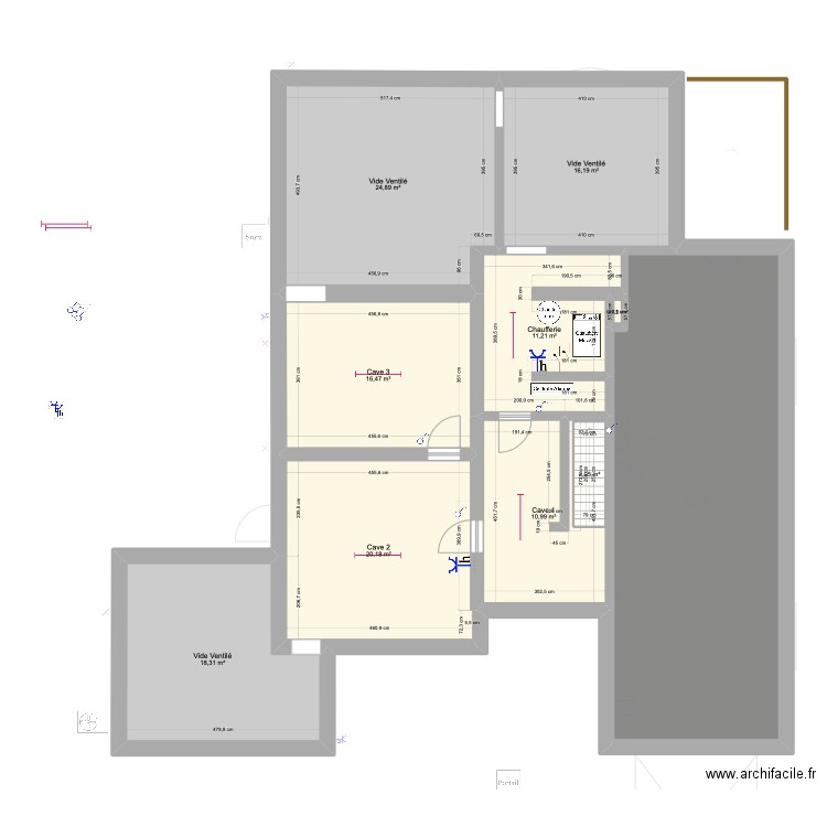 Cave 1. Plan de 19 pièces et 344 m2