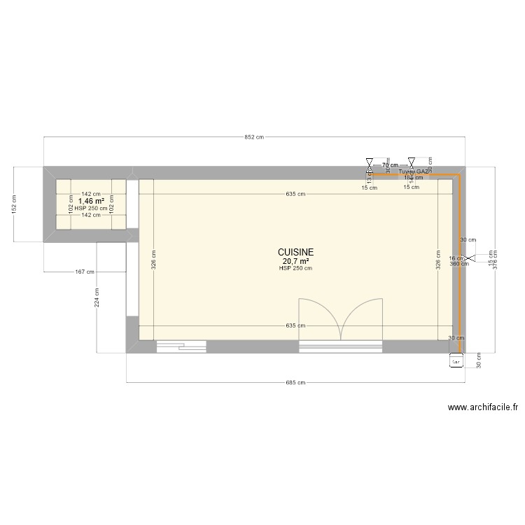 CUISINE TRAITEUR GAZ. Plan de 2 pièces et 22 m2