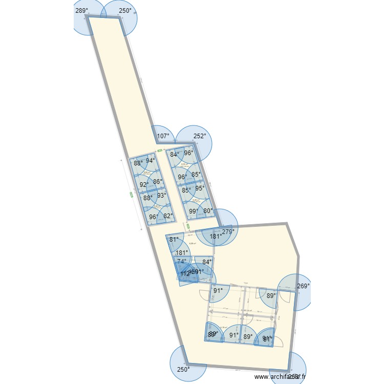 lory les bas chambres. Plan de 10 pièces et 196 m2