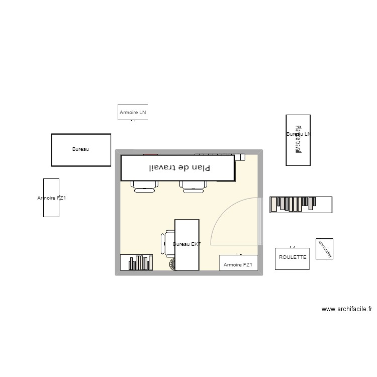 Bureaux DODO . Plan de 5 pièces et 25 m2