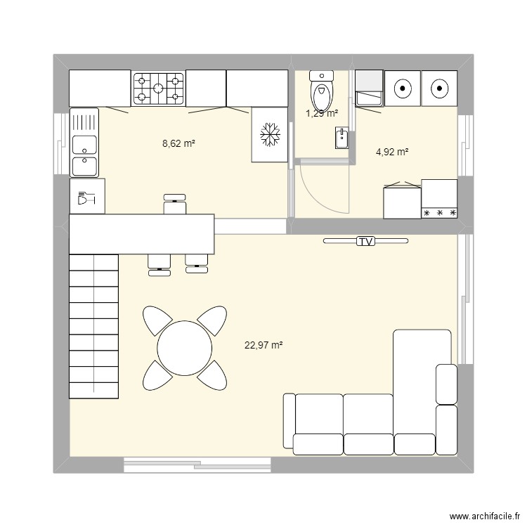 petite maison. Plan de 9 pièces et 78 m2