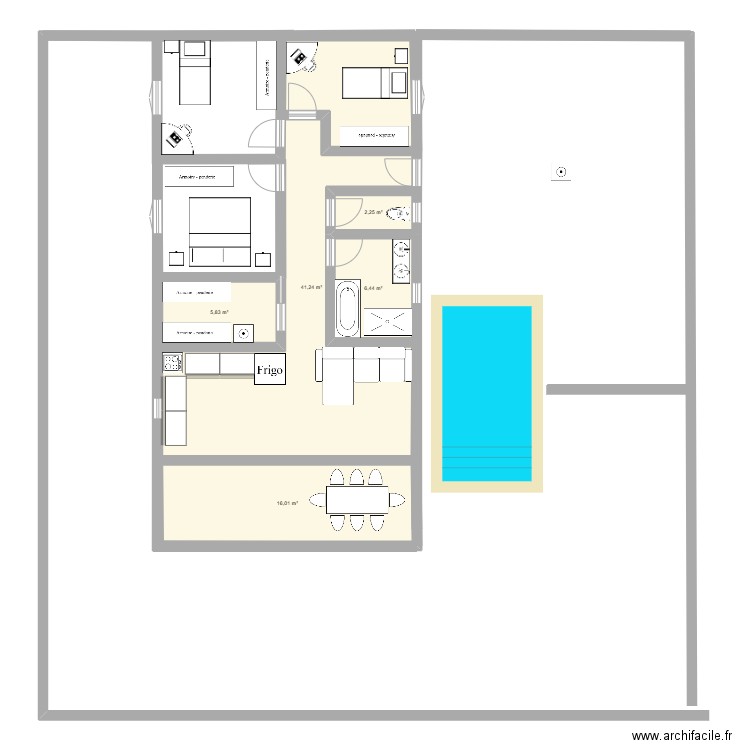 MITOYEN FOND. Plan de 5 pièces et 72 m2