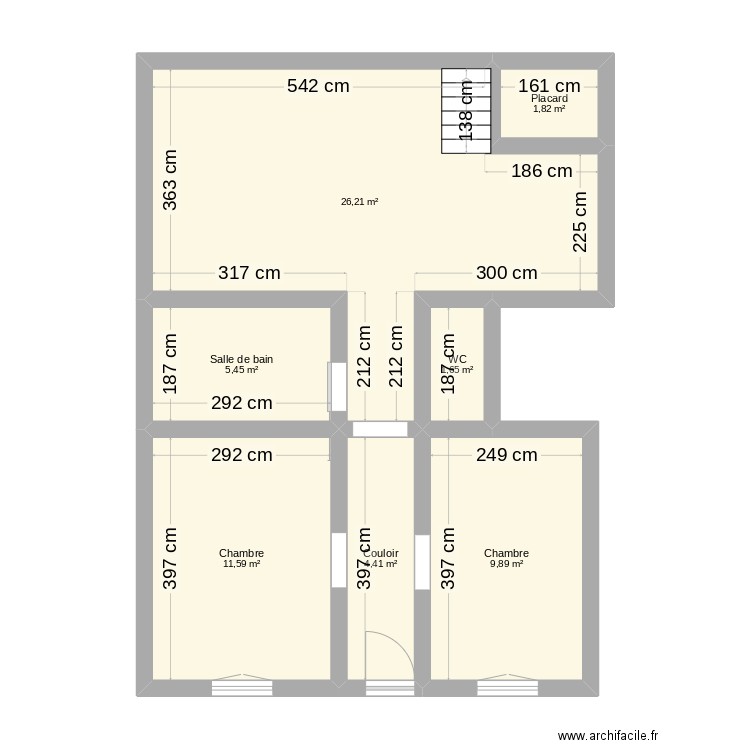 maison. Plan de 7 pièces et 61 m2