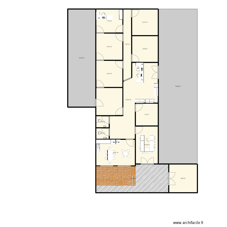 Locaux administratif FRIPCHIC. Plan de 16 pièces et 257 m2