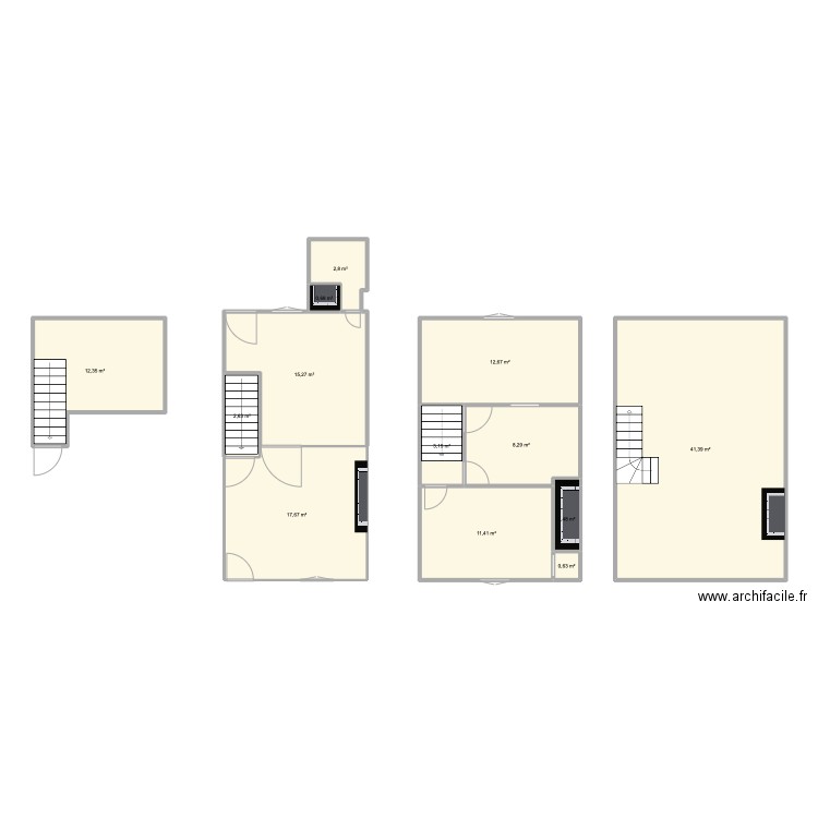 Maison Blanche avant travaux . Plan de 14 pièces et 131 m2