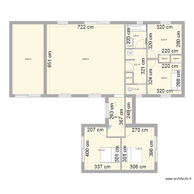 extension. Plan de 14 pièces et 130 m2