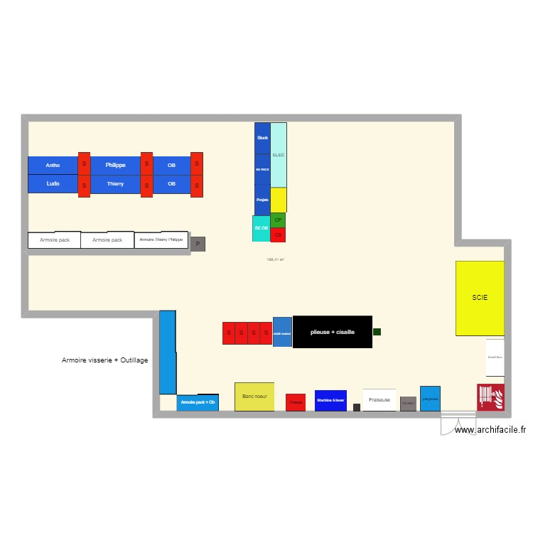 NOUVEAU ATELIER MAINTENANCE. Plan de 1 pièce et 188 m2