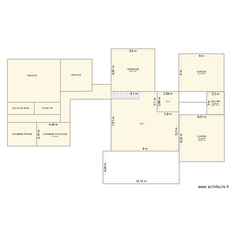 VILLENEUVE. Plan de 13 pièces et 295 m2