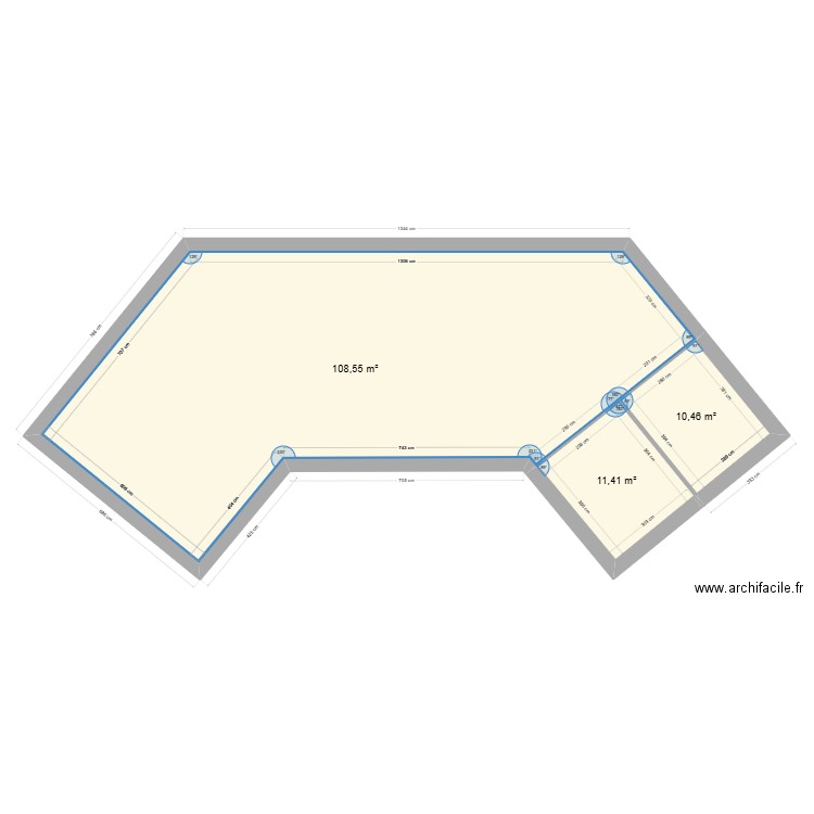 maison vide essais chambres. Plan de 3 pièces et 130 m2