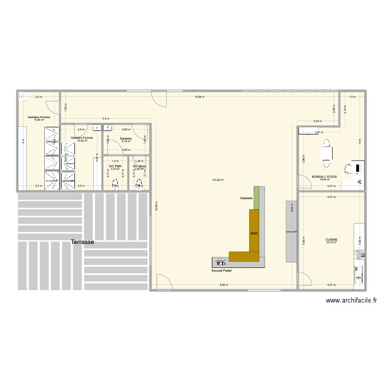 LE PIAN V1. Plan de 8 pièces et 200 m2