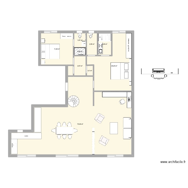 Mavromichali 4. Plan de 9 pièces et 117 m2