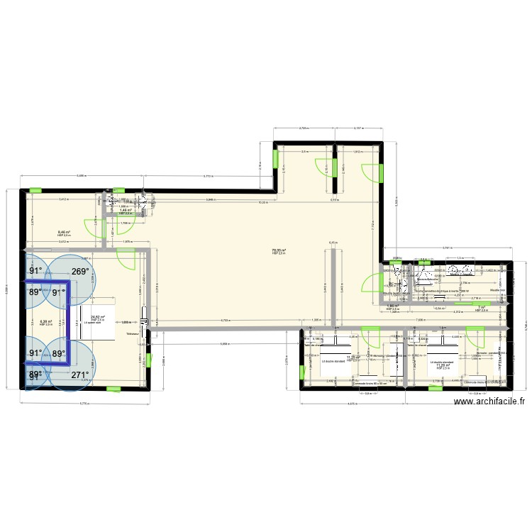 maison 4. Plan de 9 pièces et 151 m2