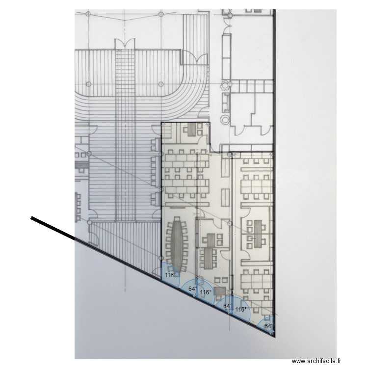 SD2. Plan de 2 pièces et 222 m2