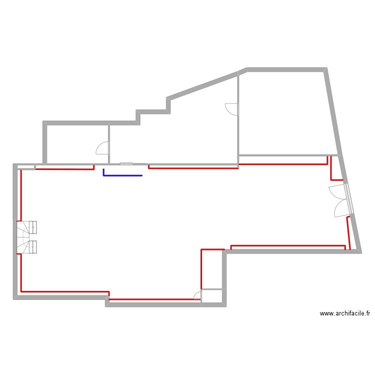 coco. Plan de 8 pièces et 83 m2