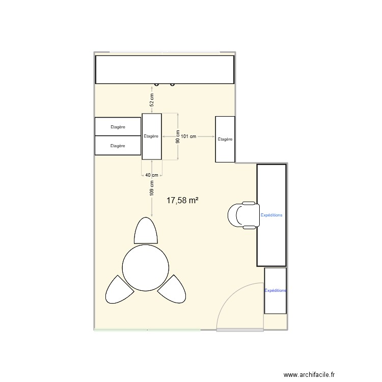 Salle de Stocks. Plan de 1 pièce et 18 m2