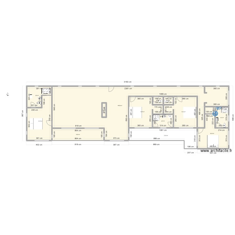 maison exacte4. Plan de 15 pièces et 263 m2