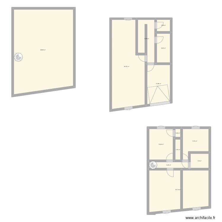 stalingrad. Plan de 13 pièces et 196 m2