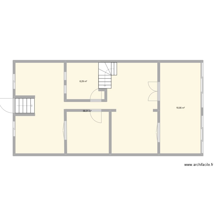 Rez-de-chaussée. Plan de 3 pièces et 81 m2