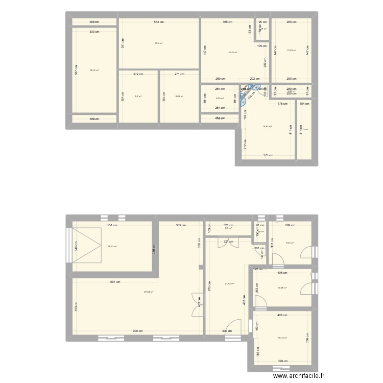 Maison. Plan de 23 pièces et 253 m2